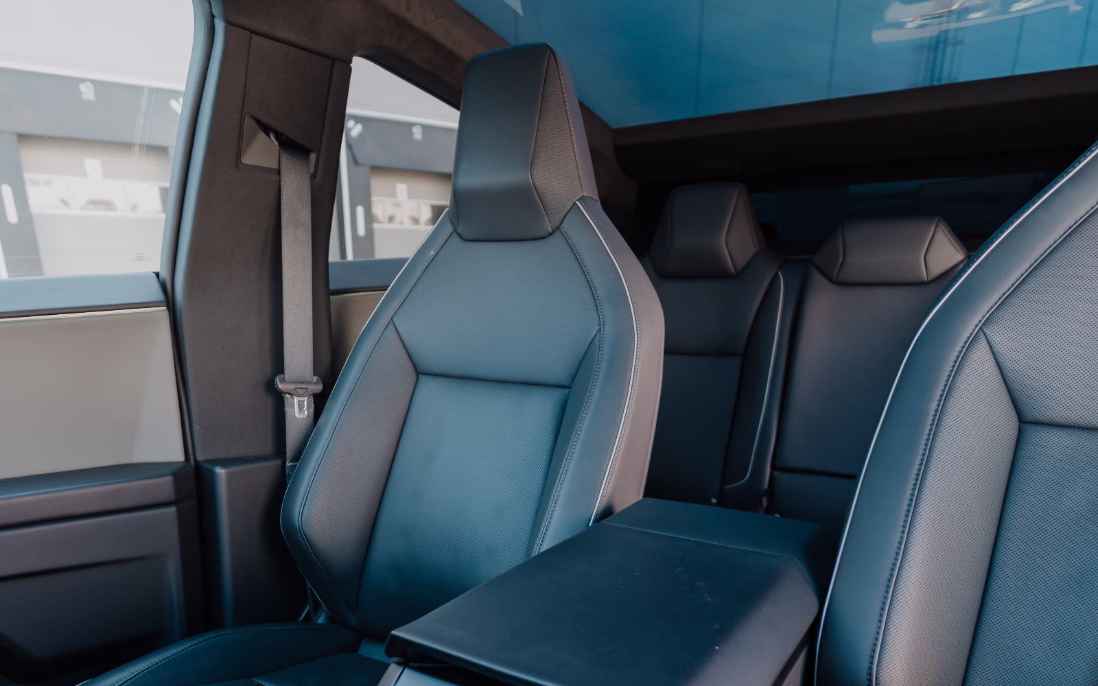 Tesla Cybertruck — fotografie 3